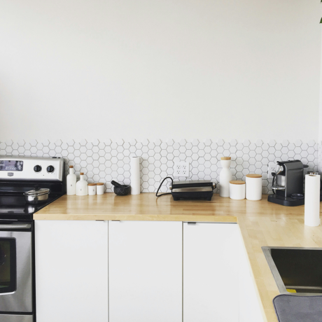 Hoe creëer je een functionele en stijlvolle kleine keuken